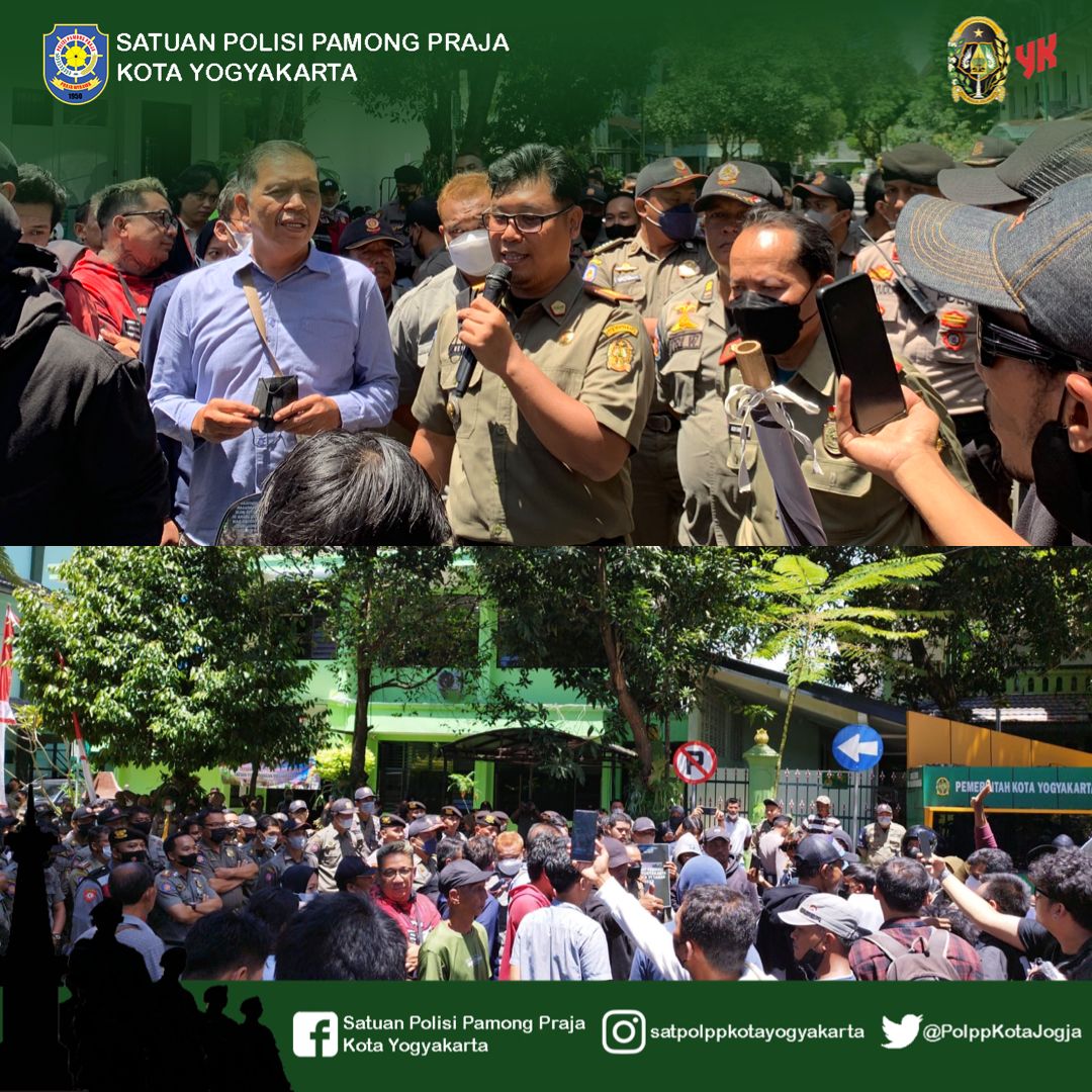 Satpol PP Kota Yogyakarta PAM Aksi Demo Pelaku Usaha Skuter dan Motor Listrik Malioboro