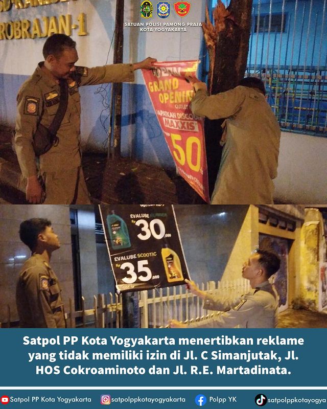 Satpol PP Kota Yogyakarta Menertibkan Reklame Yang Tidak Memiliki Izin